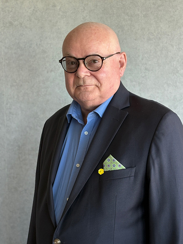 Jan G Forslund